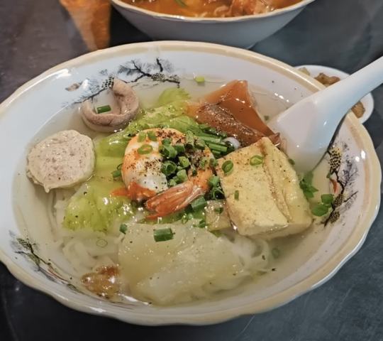 Hủ tíu mì Tuyền Ký – Saigon