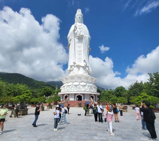 Linh Ứng pagoda – Son Tra Peninsula – Da Nang
