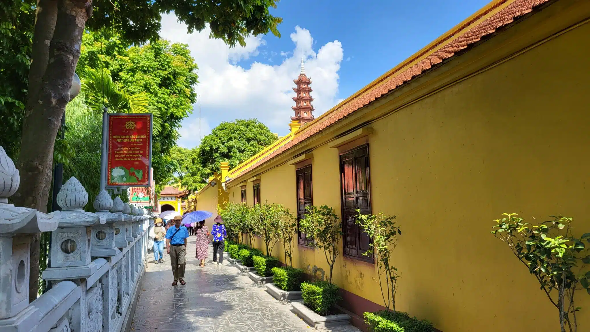 Trấn Quốc Pagoda – Hanoi