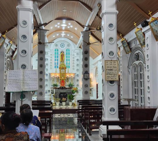 Bát Đĩa church – Ninh Binh