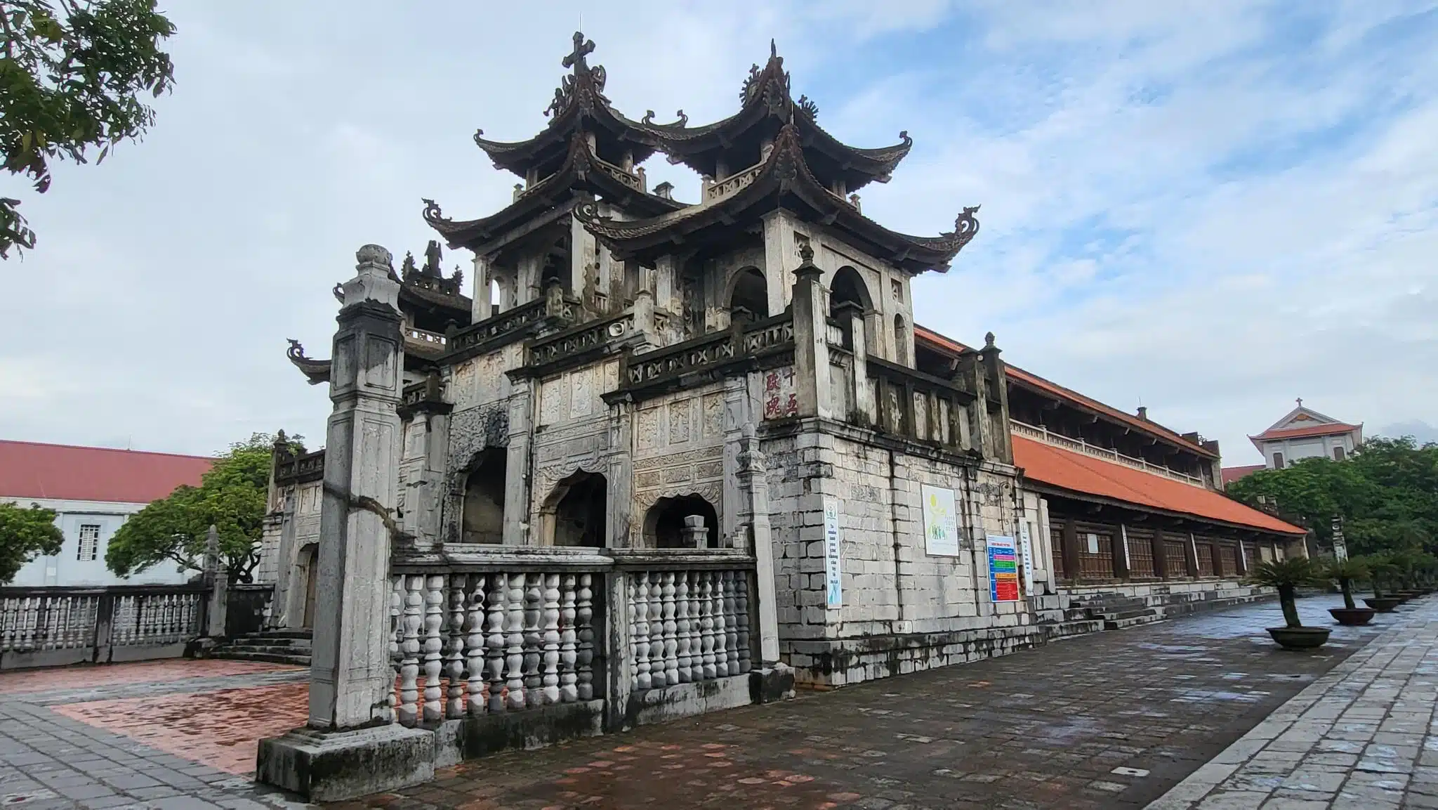 Phát Diệm Cathedral – Ninh Binh