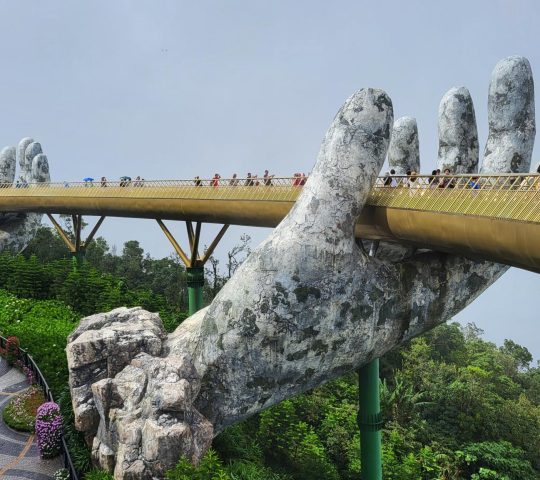 Ba Na Hills – Golden Bridge – Danang