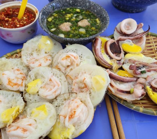 Bánh Căn Đà Lạt Cô Quỳnh – Saigon