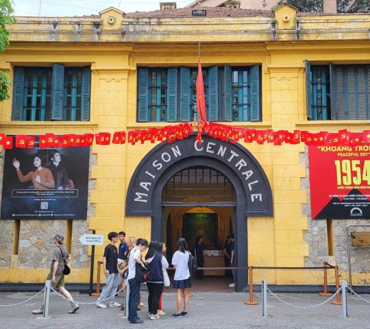 Maison centrale (Hỏa Lò Prison) – Hanoi